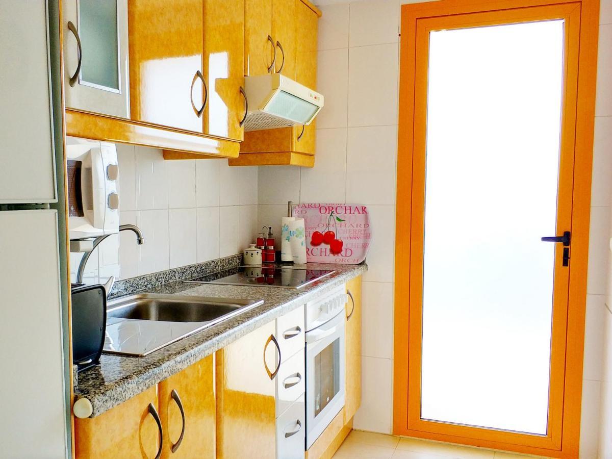 Apartamentos Ambar Beach Калпе Екстериор снимка