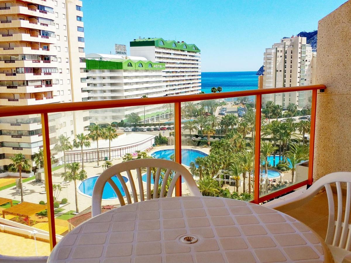 Apartamentos Ambar Beach Калпе Екстериор снимка